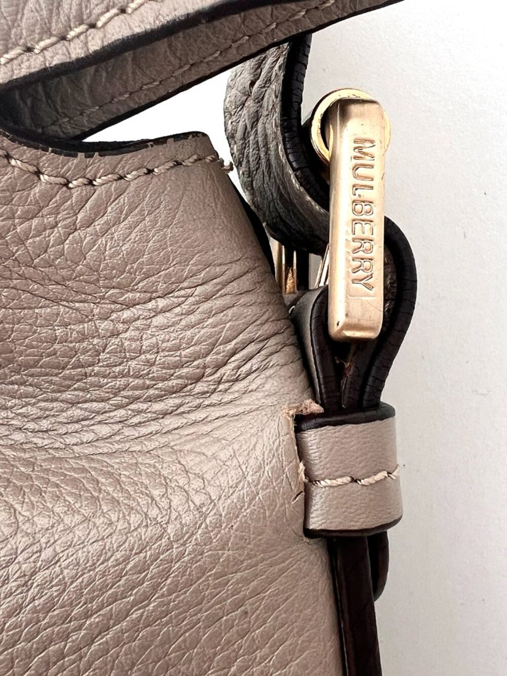 MULBERRY Taupe Pebbled Leather Slouchy Hobo Bag - Picture 14 of 16